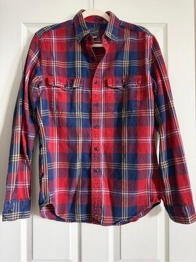 Men's Red & Navy Plaid Button-Down Shirt